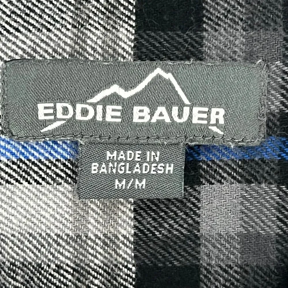 EDDIE BAUER Men’s Flannel Button Front Shirt  Medium